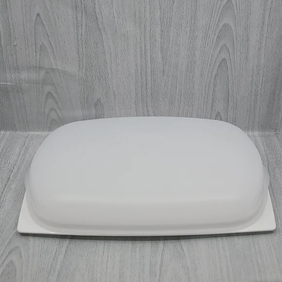 Tupperware CheeSmart Low Rectangular  New - Picture 3 of 6